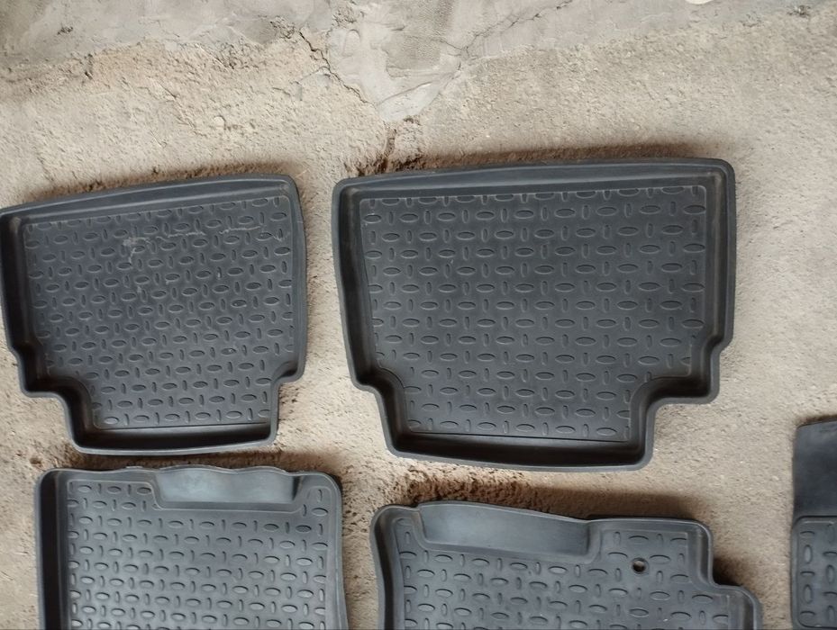 Polik jentra sotiladi