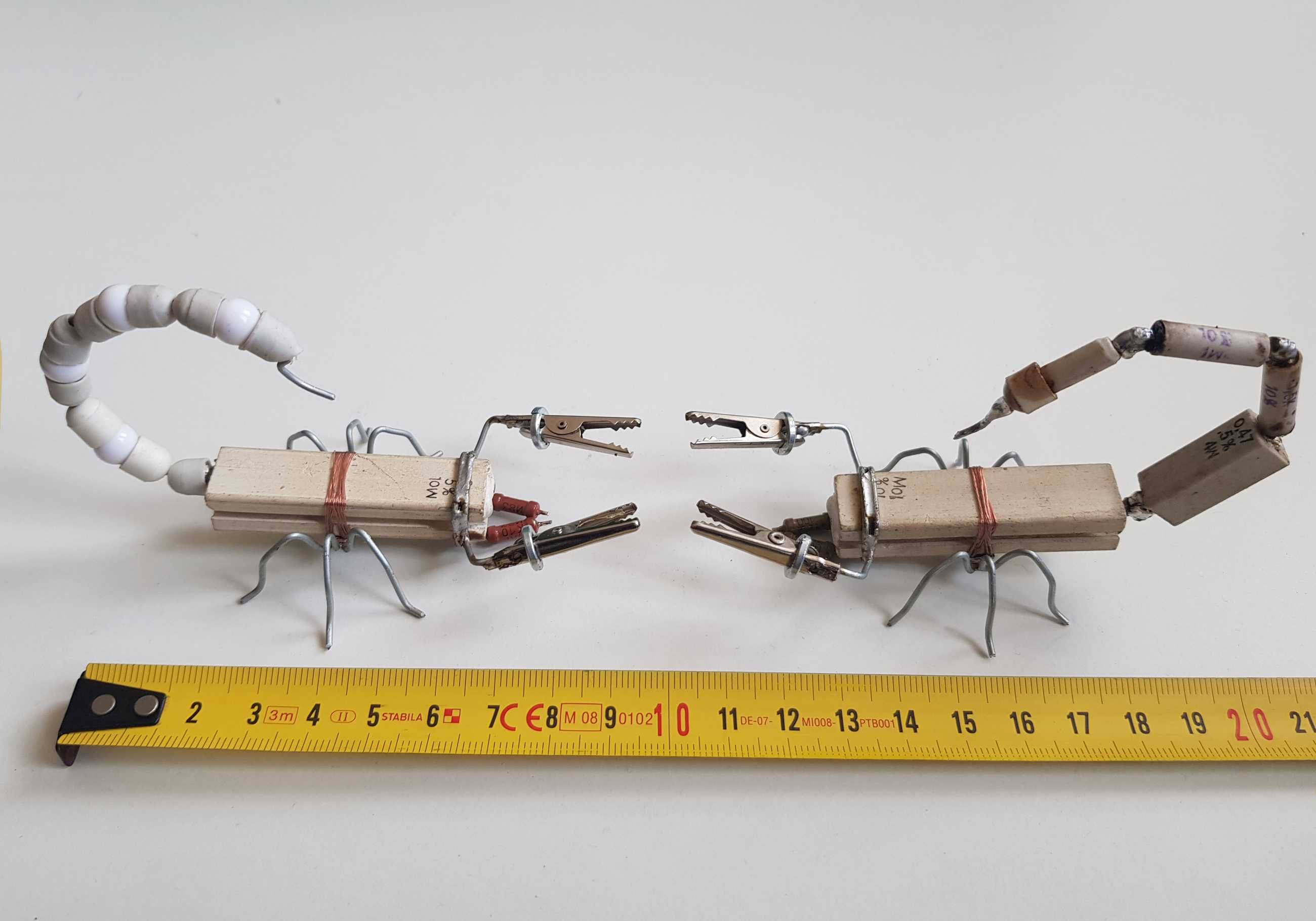 Lot - Scorpion paianjen crab realizate din piese electronice reciclate
