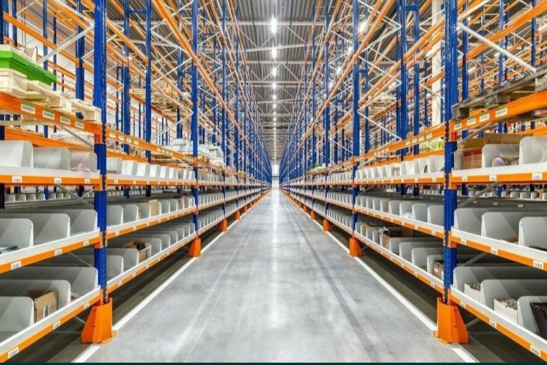 Rafturi metalice industriale