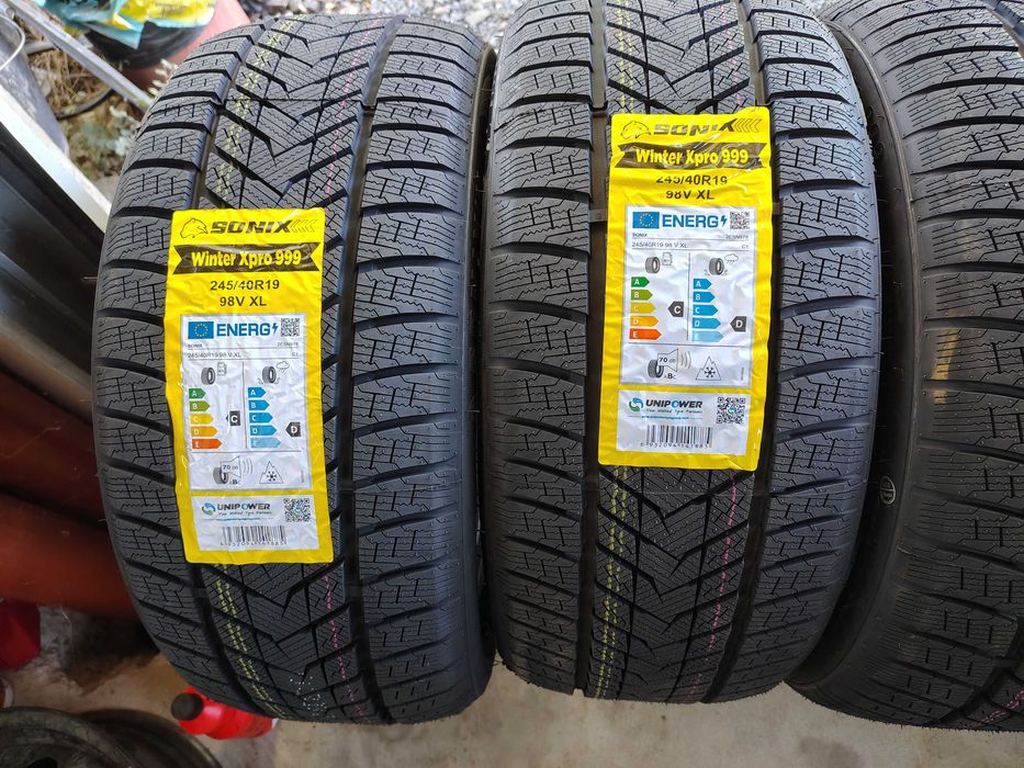 4бр.НОВИ зимни гуми SONIX 245 40 19+275 35 19 DOT25 цена за брой