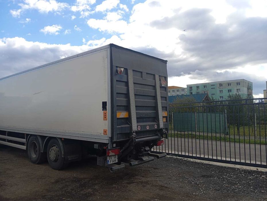 Scania P400 2012 BOX