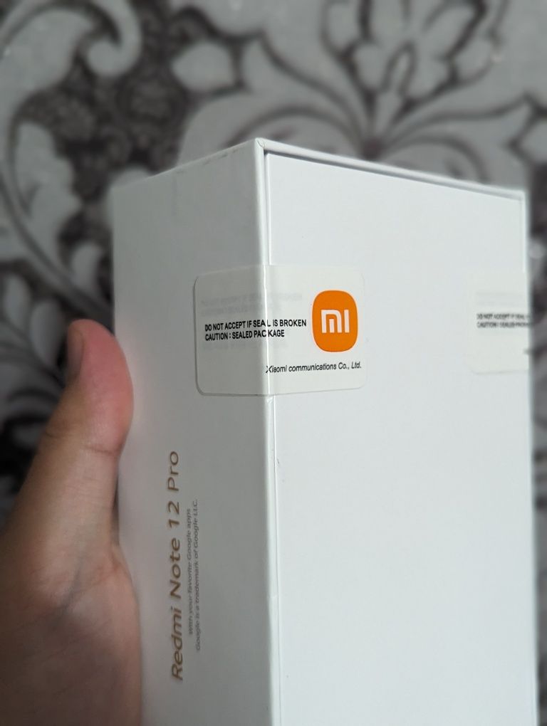 Продам Смартфон Xiaomi Redmi Note 12 pro ( 8 - 256 ) White