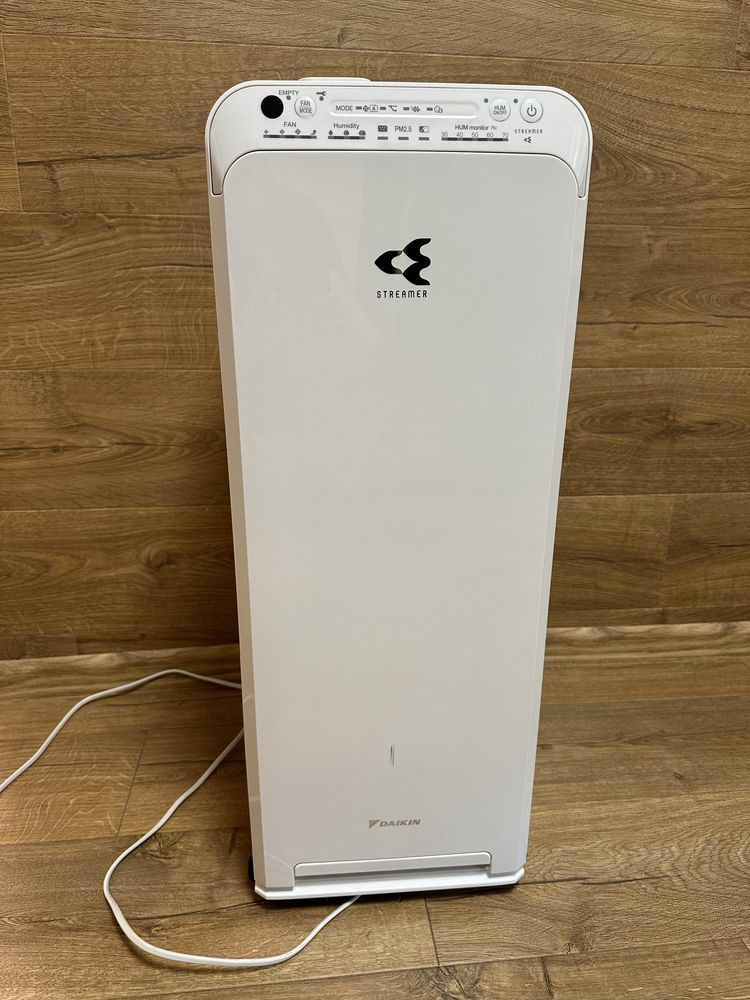 Пречиствател на въздух Daikin MCK55W с овлажняване