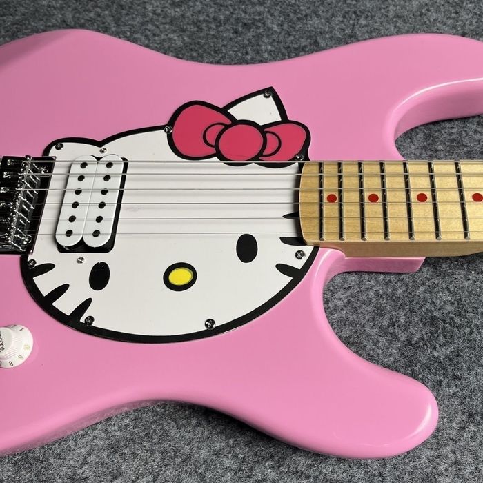 Электро гитара squier hello kitty