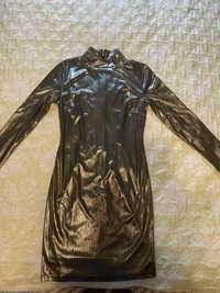 Метализирана рокля