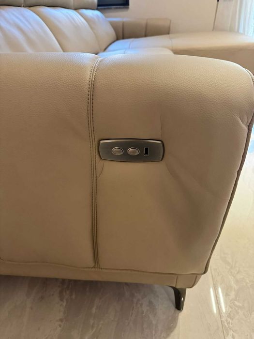 Кожен ъглов диван с лежанка НОВ