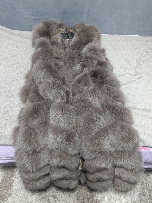 Продам жилетка  натуральный мех писец