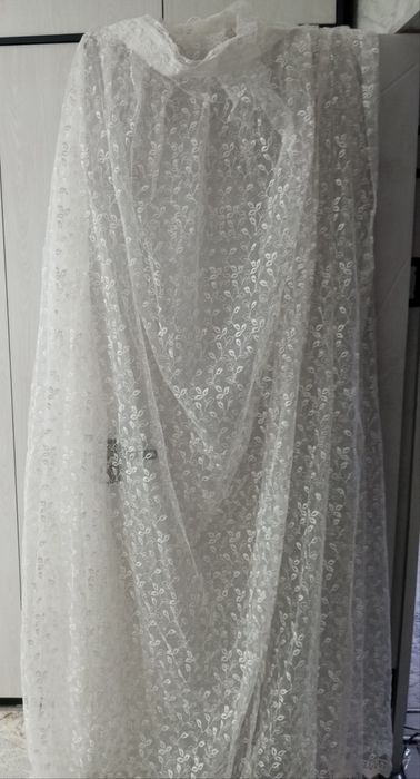 Продаютя занавески и тюль