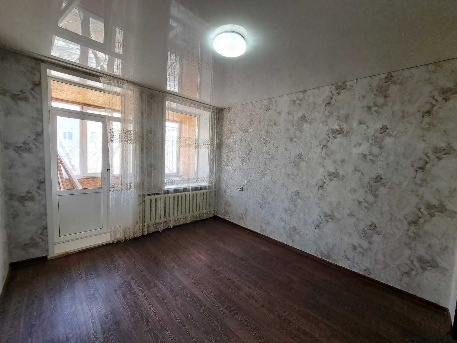 Продается двухкомнатная квартира киевской серии