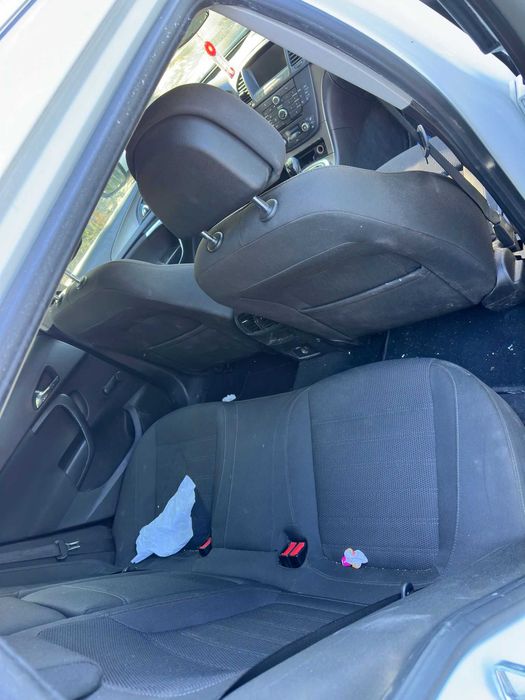 Interior Recaro Opel Insignia 2008–2013 – tapițerie neagră – stare inp