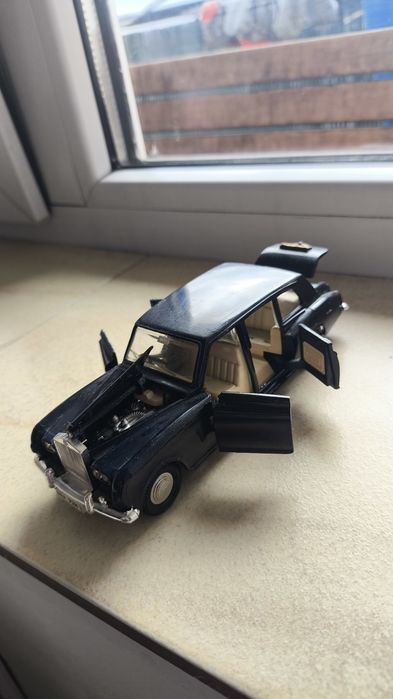 Colecție rară de 6 modele retro de mașini (Citroën, Rolls-Royce, Pack