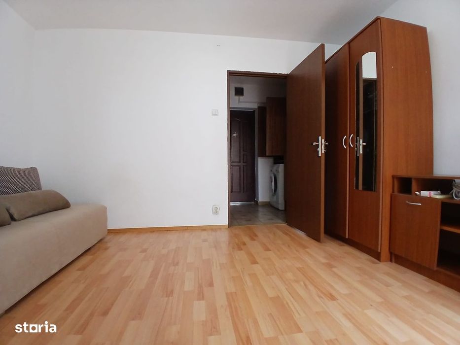 Garsoniera Dristor 5 minute metrou