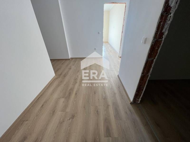 Продава се Тристаен апартамент в Варна, Изгрев - 91 кв.м за 1402 €/кв.м - Снимка #4