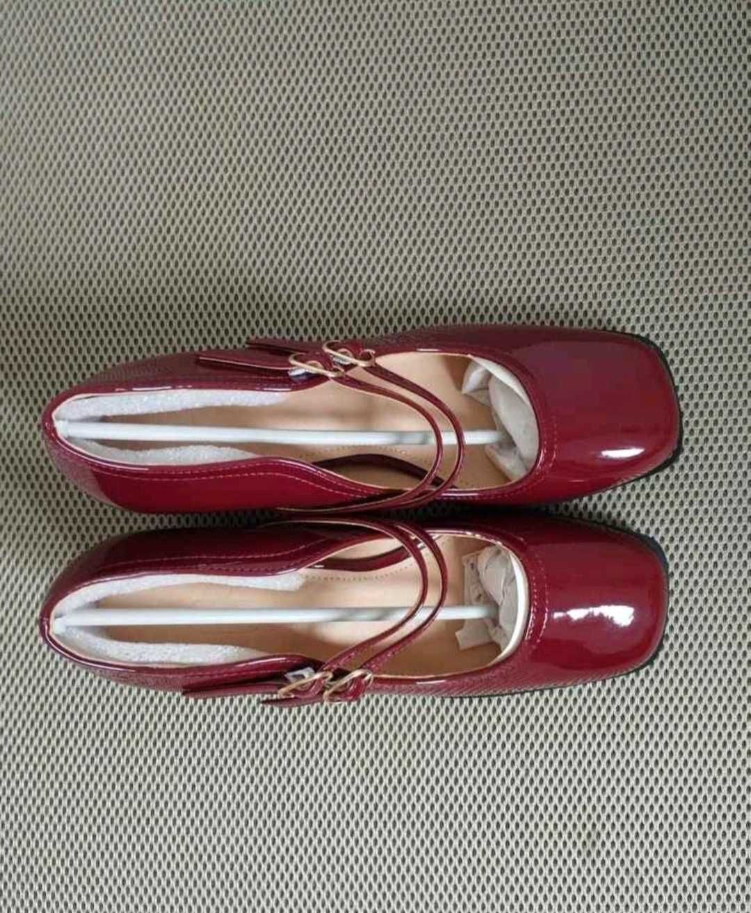 Pantofi Mary Jane