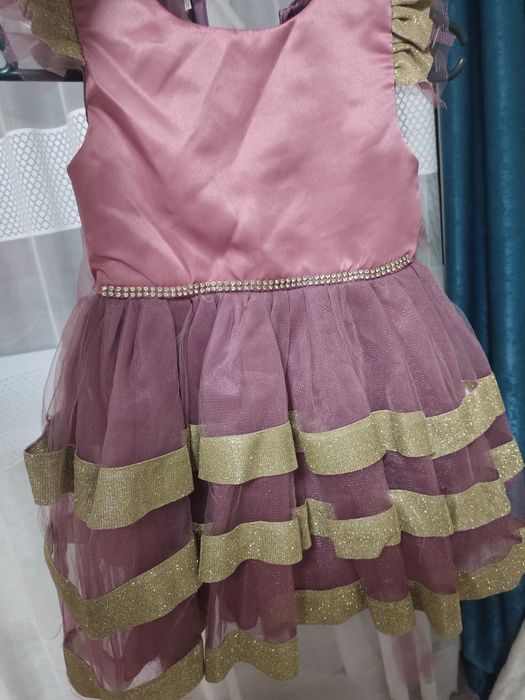 Платья для девочек