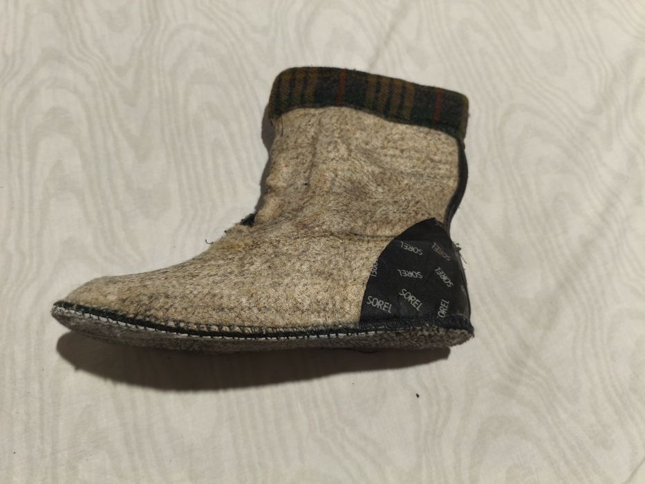 Bocanci Sorel Steel Shank Made in Canada mărime 9 impermeabil cauciuc