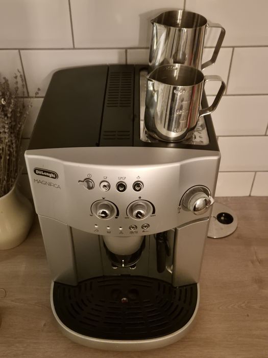 Vand Delonghi Magnifica