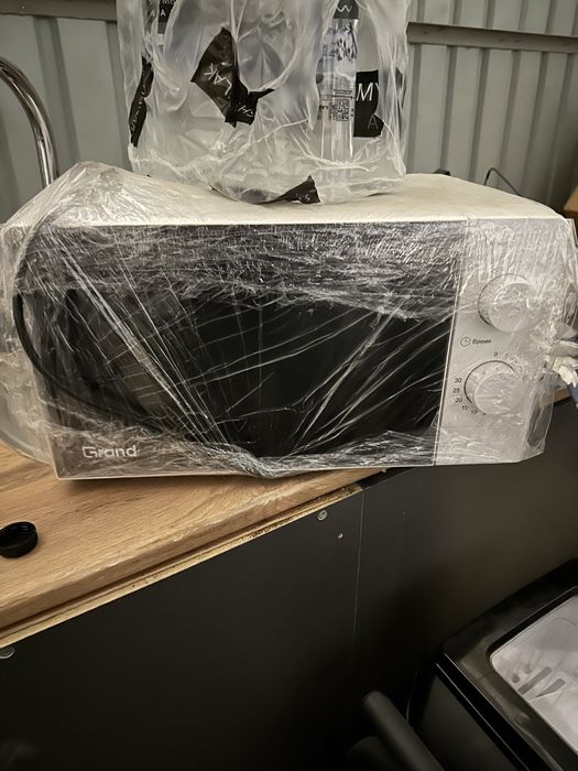 Продам микроволновку 20тыс