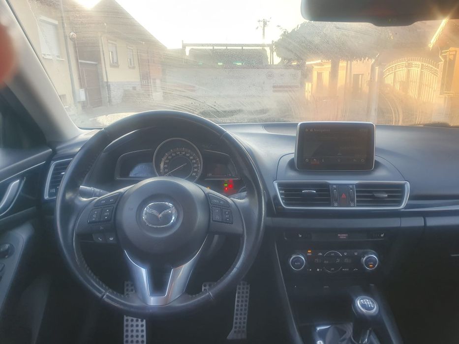 Mazda 3 Black Edition
