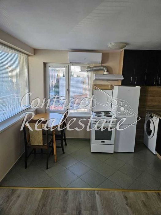 Двустаен Обзаведен Възраждане !