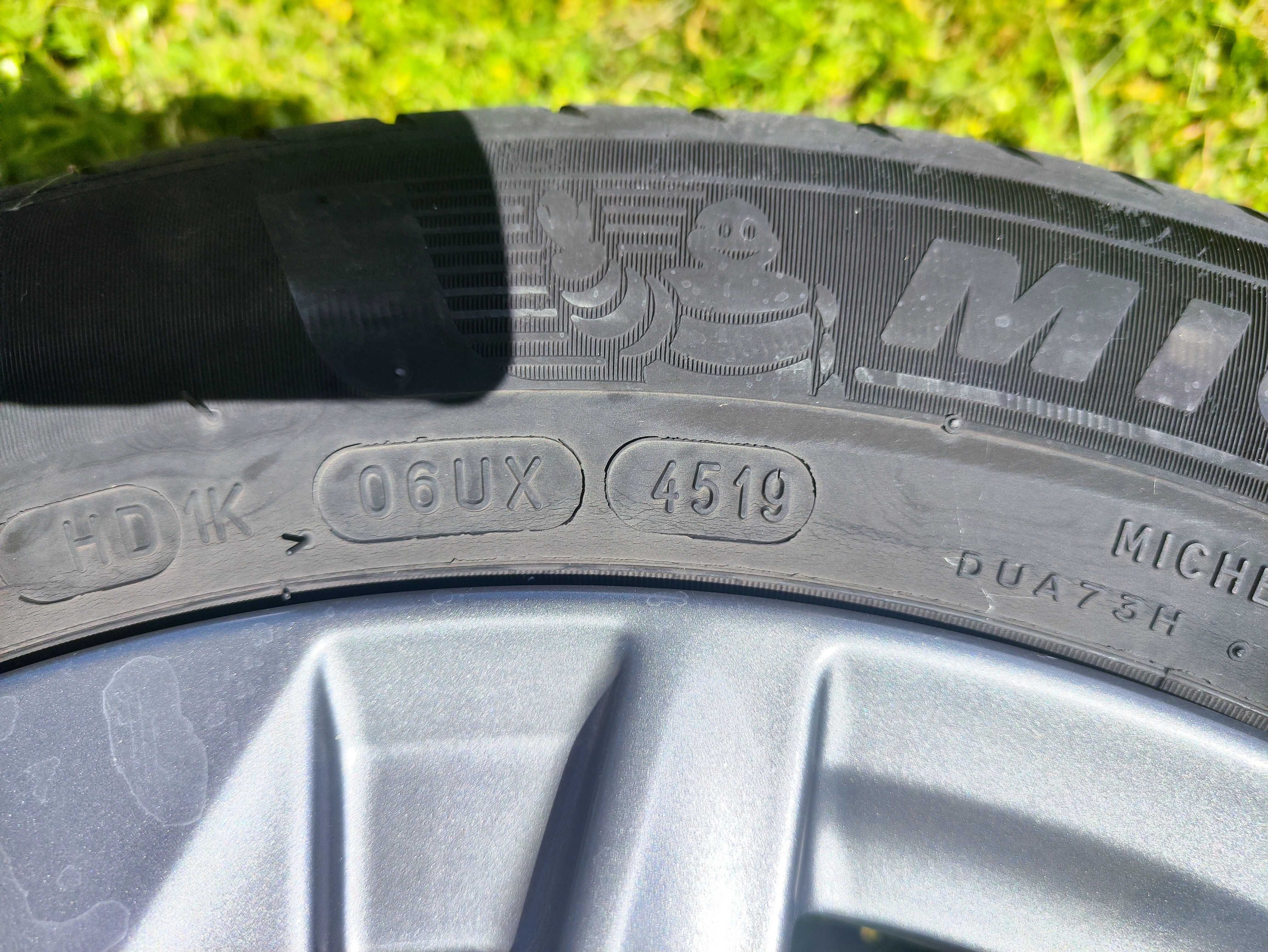 Продавам комплект гуми Michelin Primacy 4 S1 195/55R16