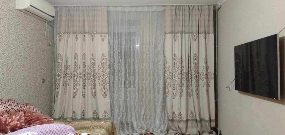 Продам шторы и тюль очень хорошего качества, почти новые в связи с пер