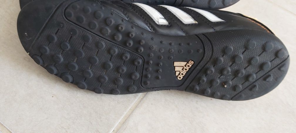 Маратонки adidas