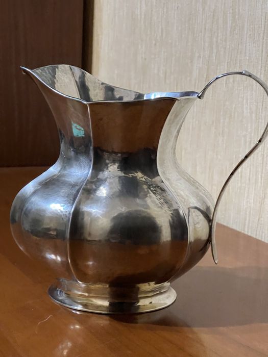 Кувшин серебро Италия .