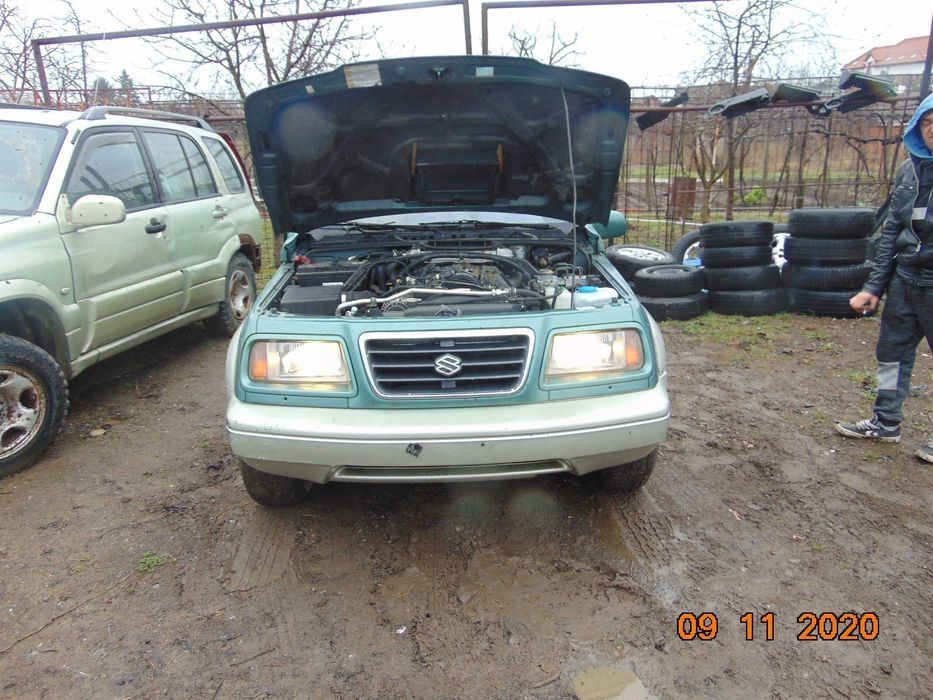 Grila Suzuki Vitara ochelar far grile fata dezmembrez Vitara 2.0 diese