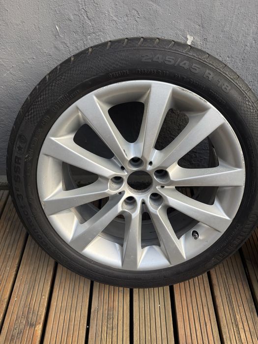 Vand jante pe 18 pt BMW seria 5 cu tot cu cauciucuri