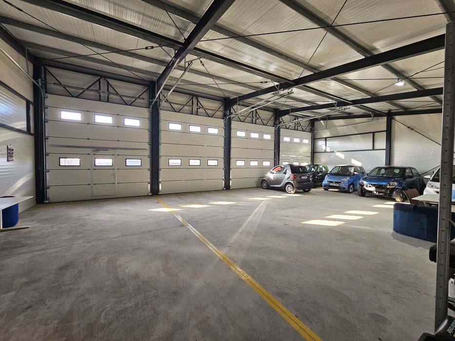 Inchiriez Hala , post de lucru  sau depozitare