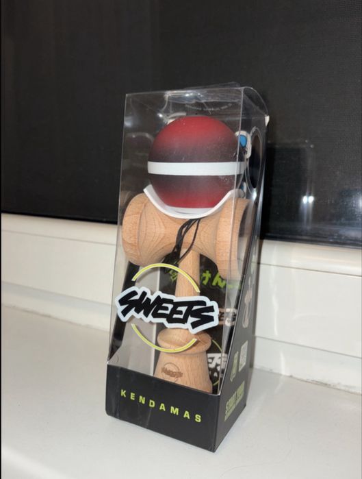 Sweets Broken Shape Horizon Fade anti skid