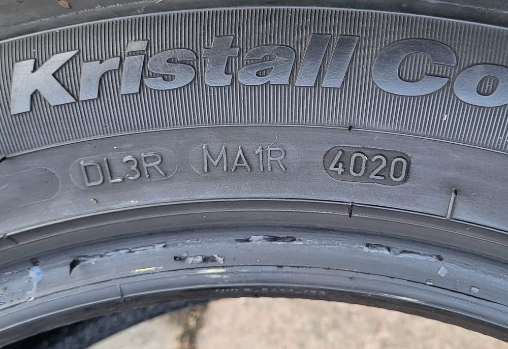 Set 2buc 215/55 R17 98V XL Fulda Kristall Control HP² M+S iarnă