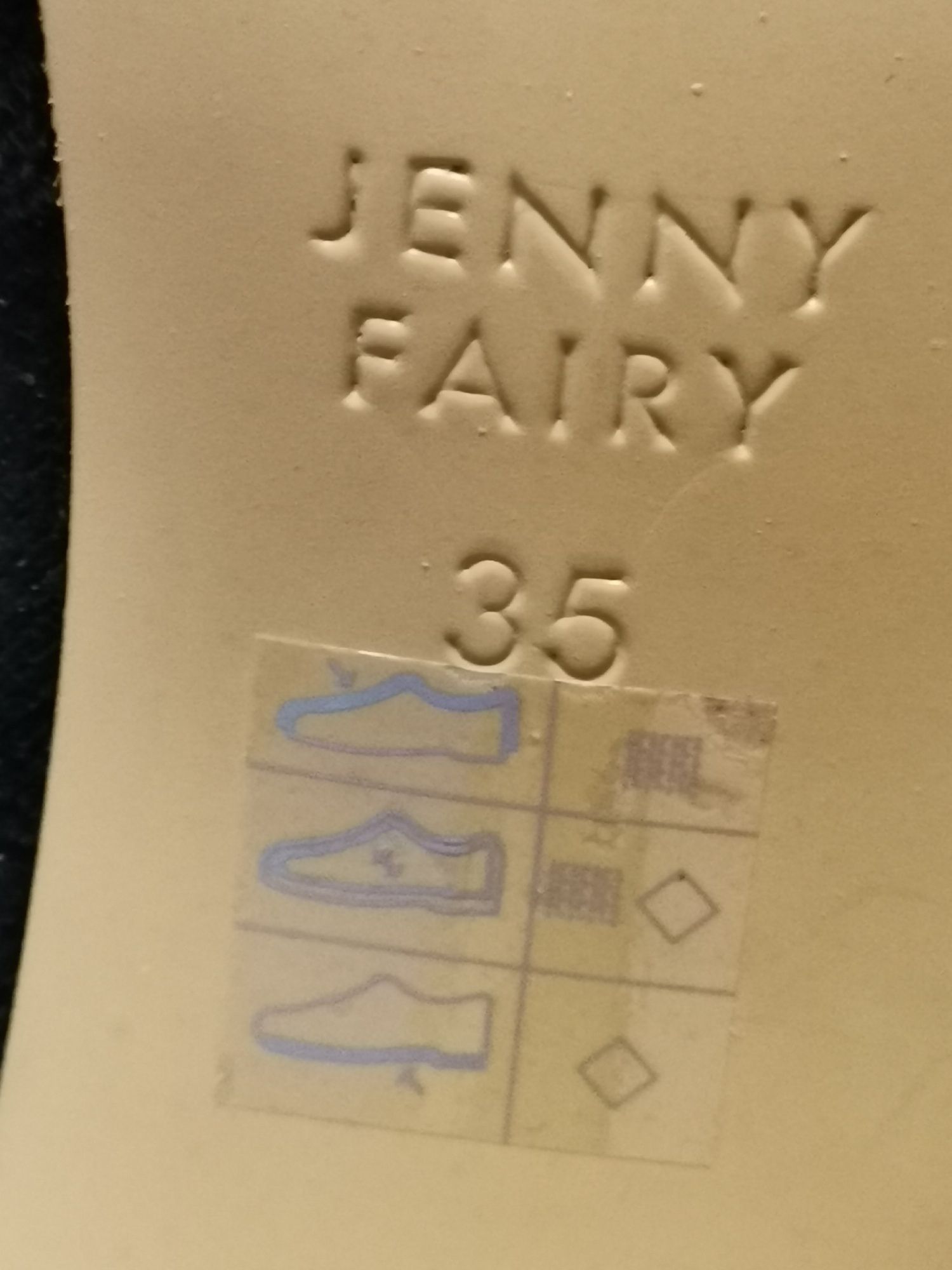 Cizme Jenny Fairy CCC, Nr. 35 Noi, doar probate, catifea - 120 LEI