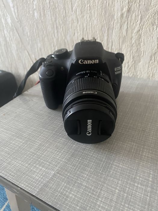 Фотоаппарат canon 1200 d