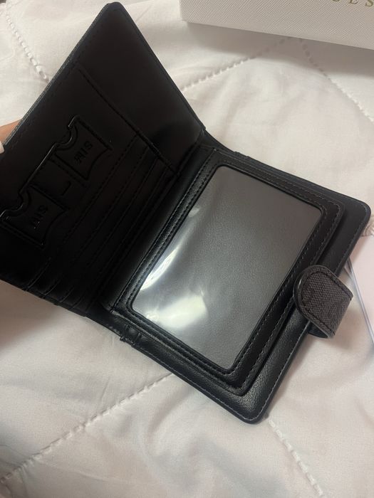 Ново портмоне guess