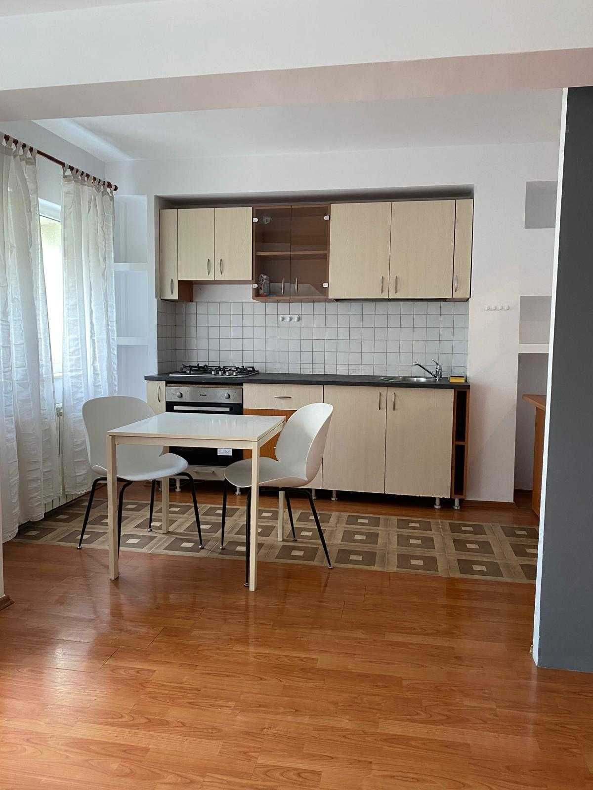 Inchiriere apartament 2 camere Lacul Tei, Maica Domnului