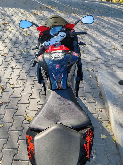 Aprilia rs4 125 an 2013
