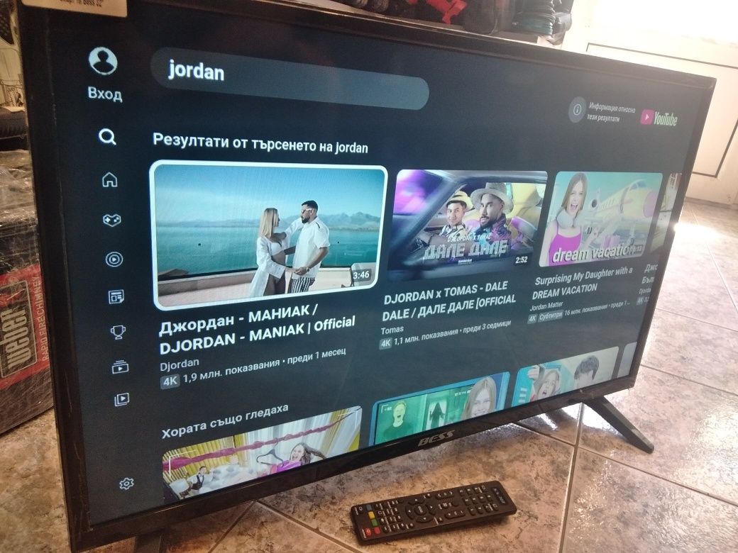 Смарт телевизор Bess 32''