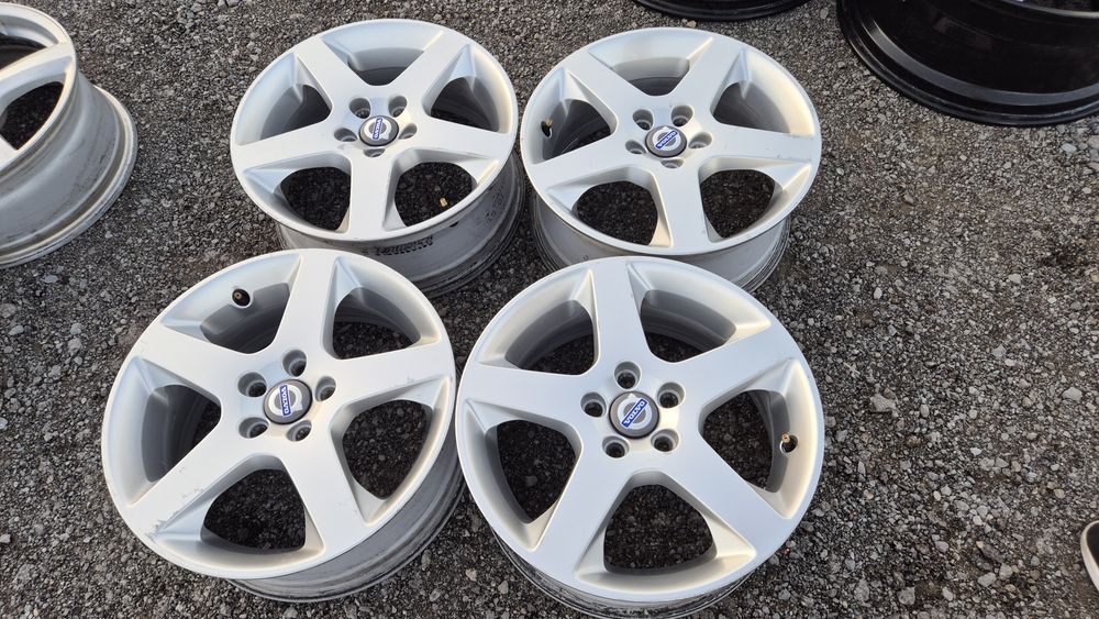 Оригинални джанти Волво 5/108 Volvo S60,S80 5x108

Употребявани, Шумен