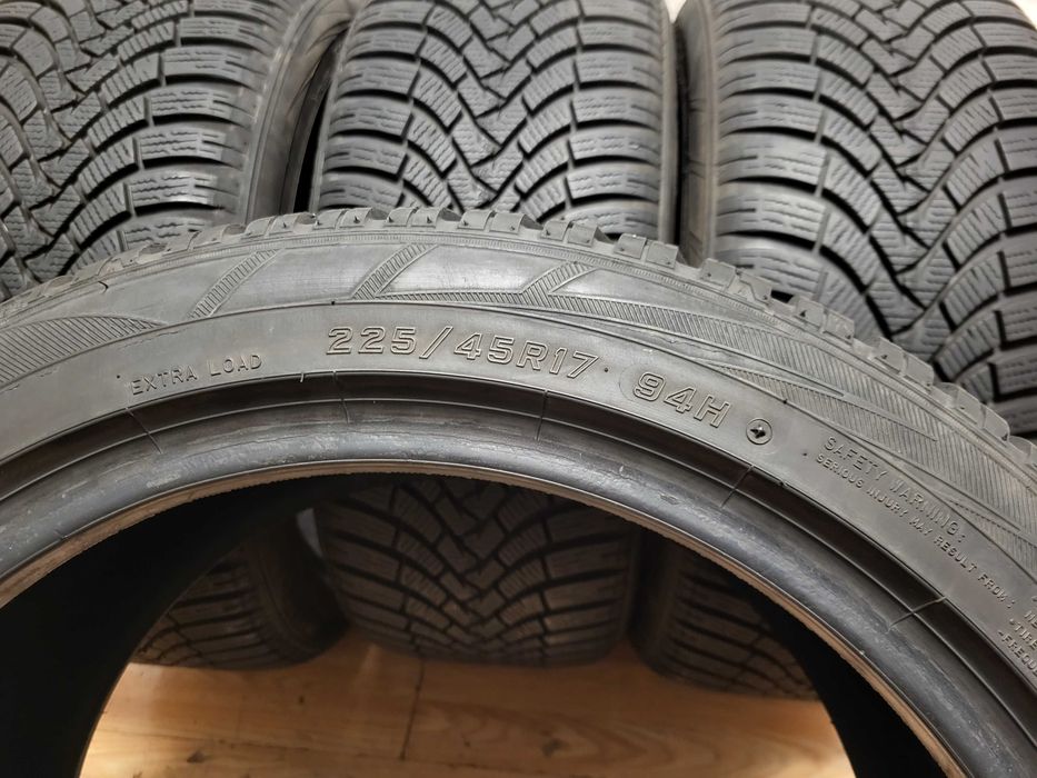 225/45/17 Falken / зимни гуми