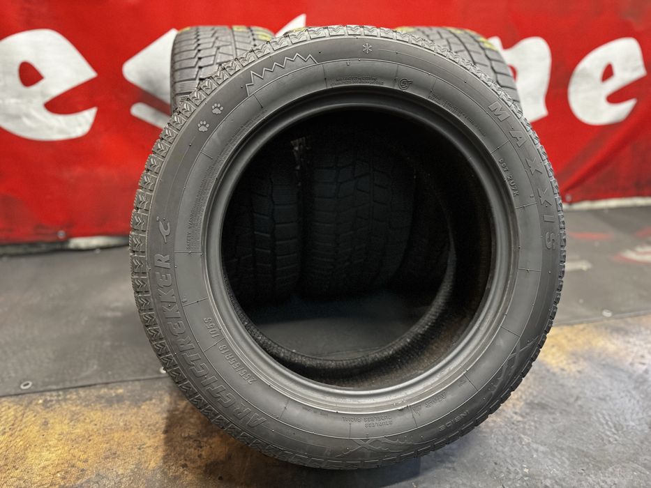 255 55 18, Зимни гуми, Maxxis ArcticTrekker, 4 броя
