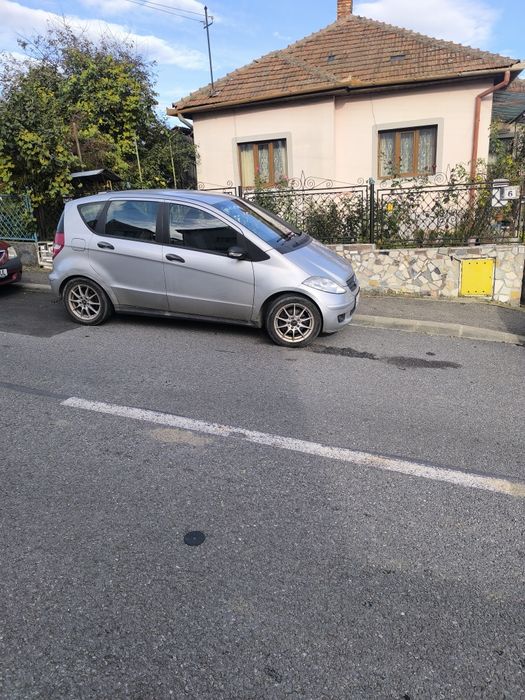 Vând Mercedes A 180 stare buna