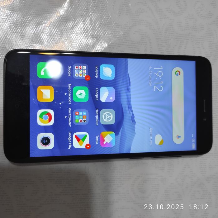 Продаю телефон Xiaomi redmi 4 X ОЗУ-3Гб, память 32 Б/У, в отличном сос