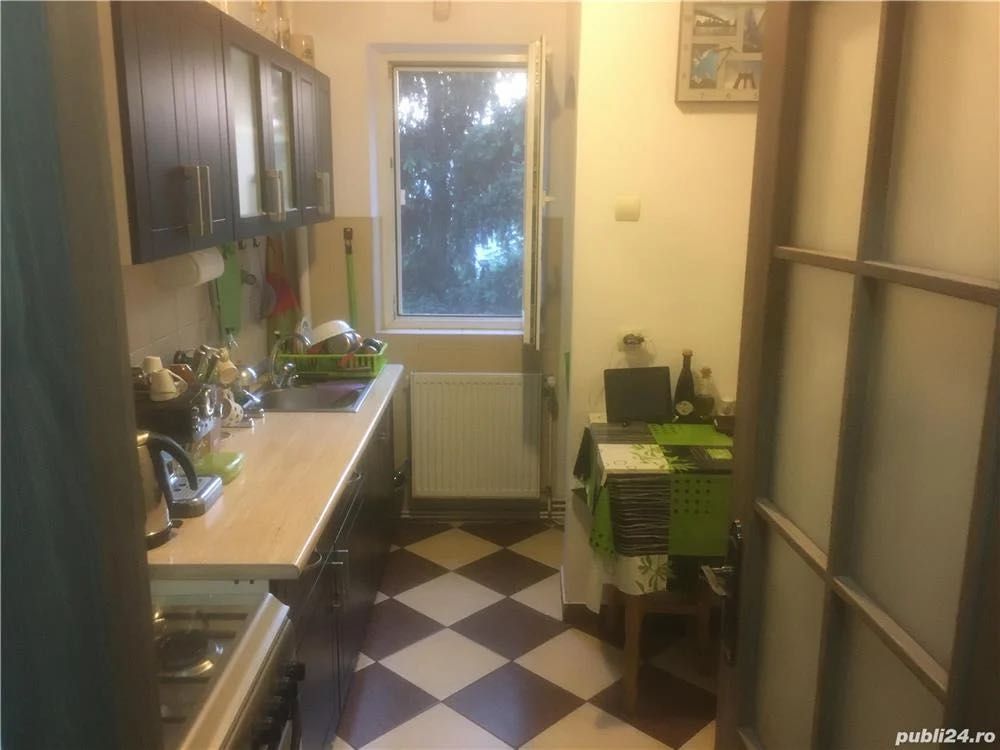 Apartament 2 camere semidecomandat - str. Codrul Cosminului