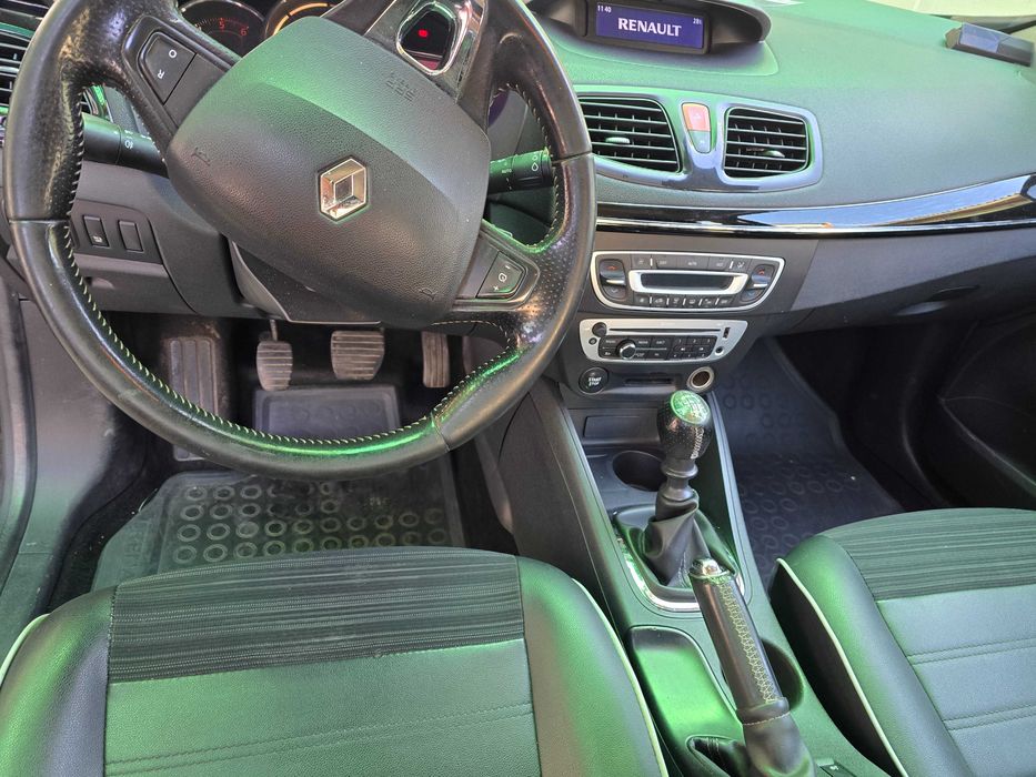 Se vinde un RENAULT FLUENCE 1.5dCi, 2015,în stare bună, 3000EUR, neg..