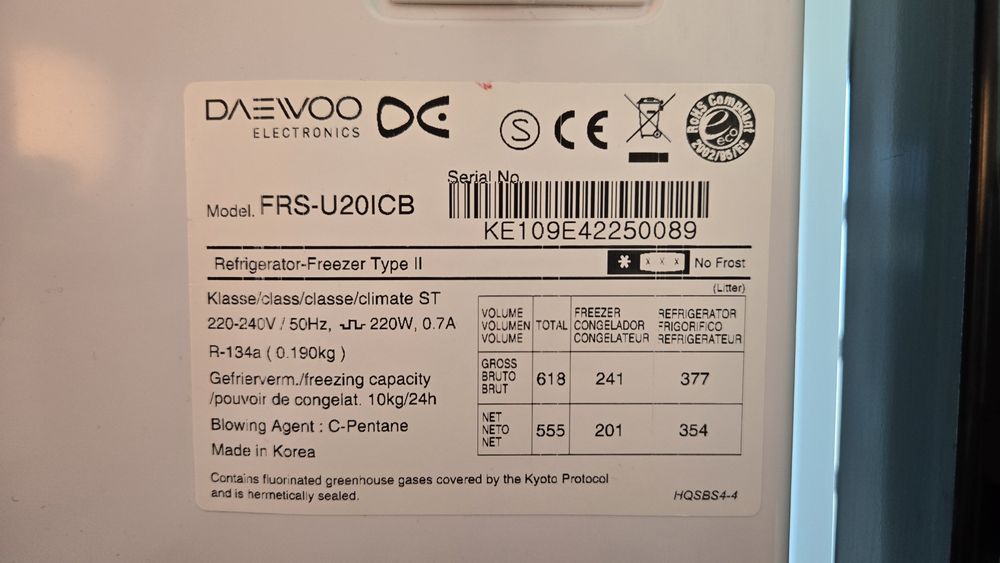 Vand frigider side by side