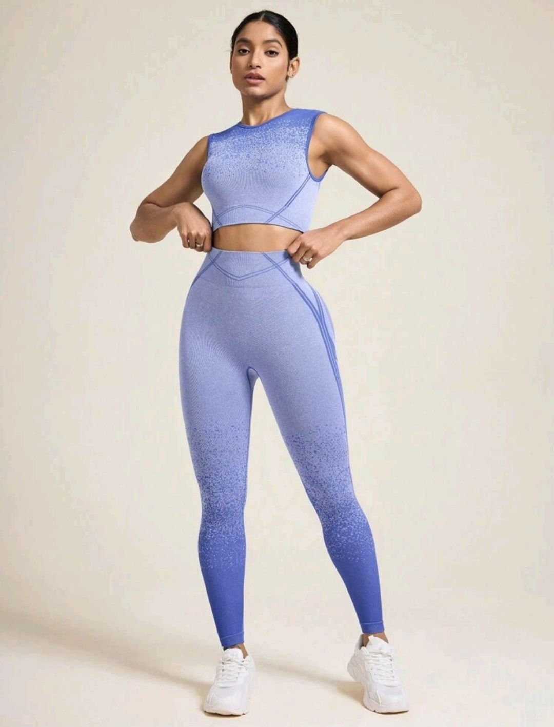 Shein нов дамски спортен комплект