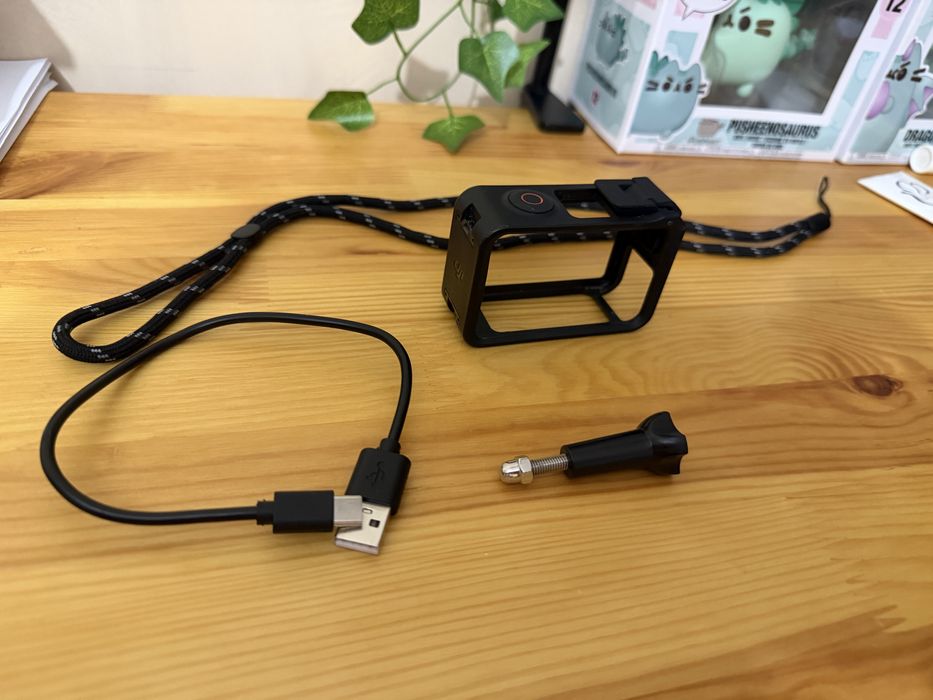 Dji action 3 cu folie protectie si carcasa