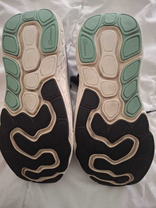 Маратонки New balance,  39 номер